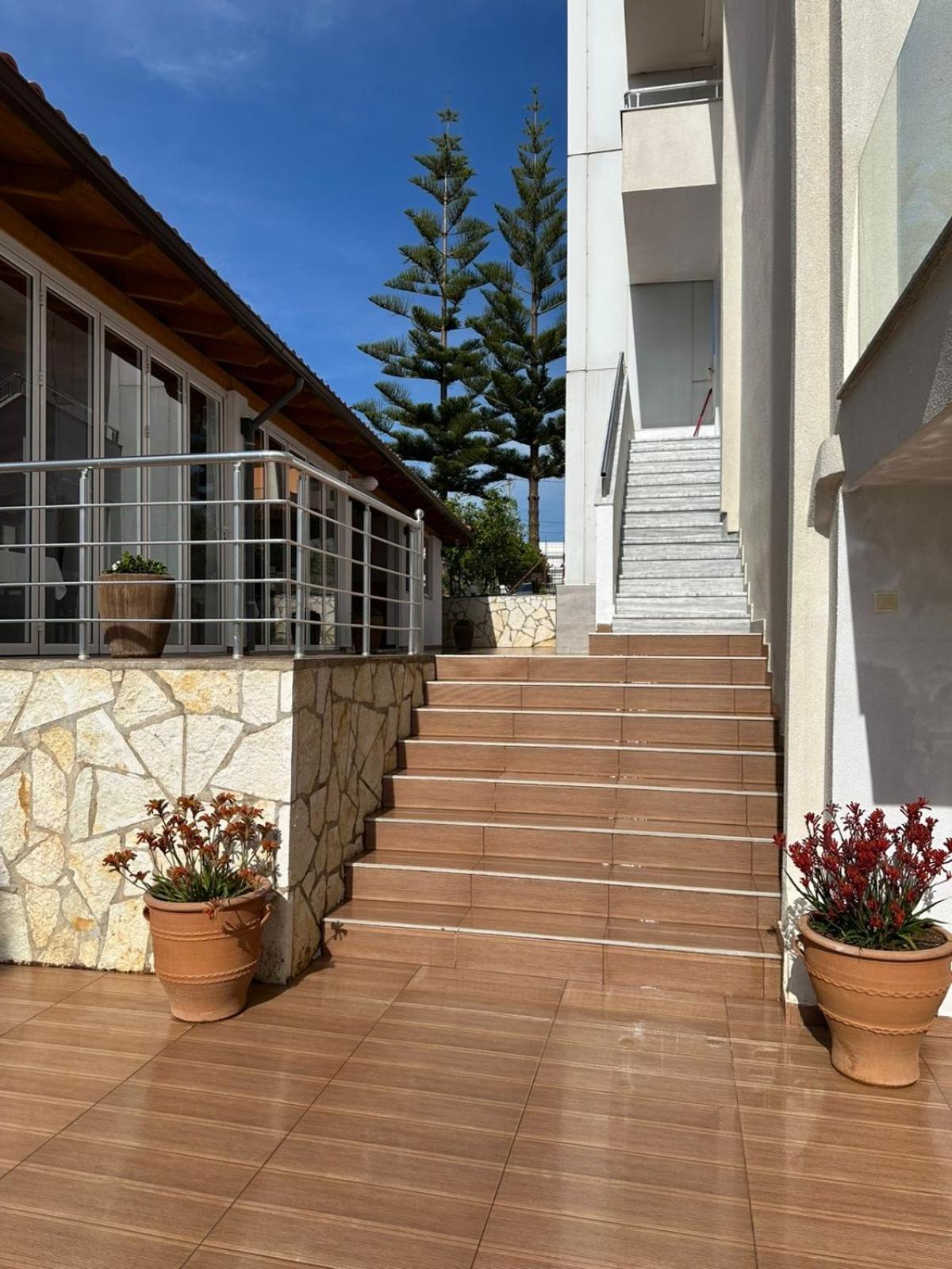 Hotel Marku Ksamil Exterior foto